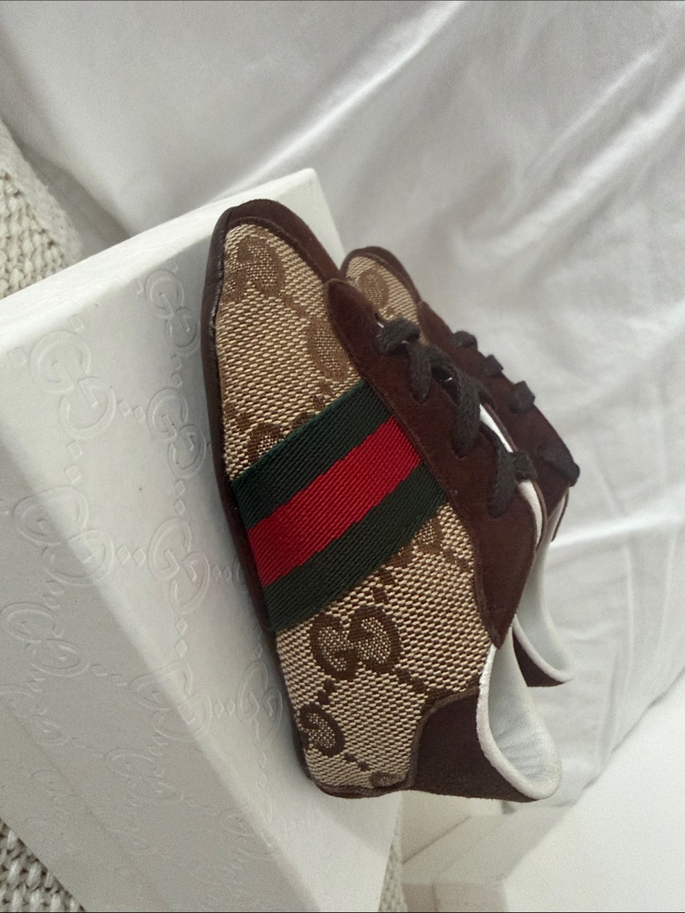 Gucci Baby Crib Shoes - Picture 4 of 6